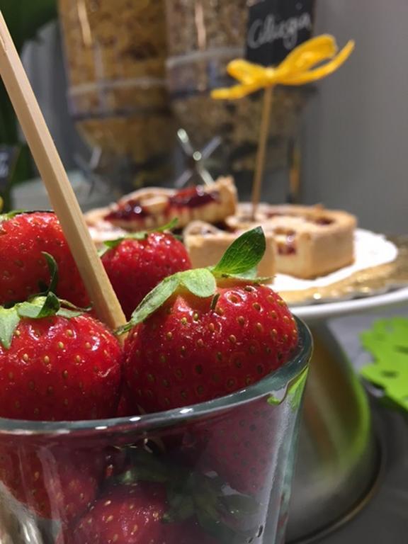 Hotel Byron Solo Per Giovani 리치오네 외부 사진