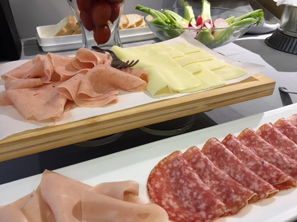 Hotel Byron Solo Per Giovani 리치오네 외부 사진