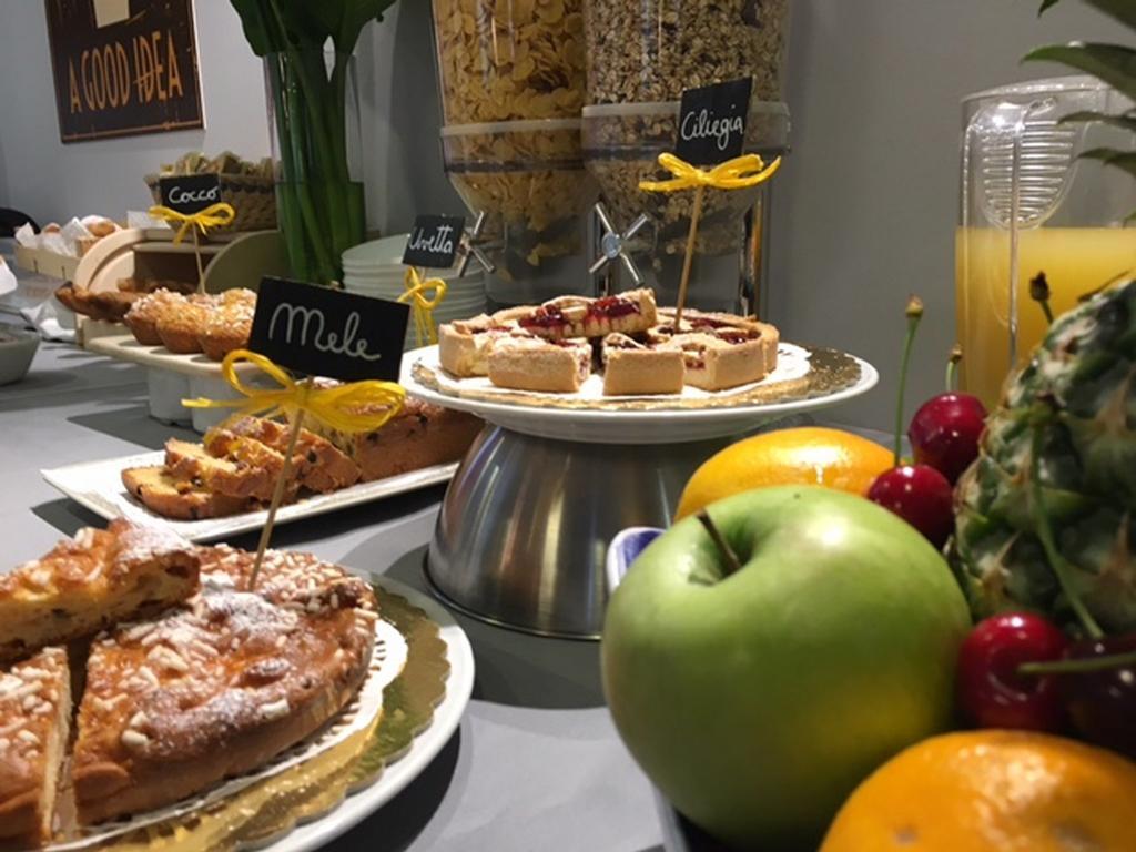 Hotel Byron Solo Per Giovani 리치오네 외부 사진