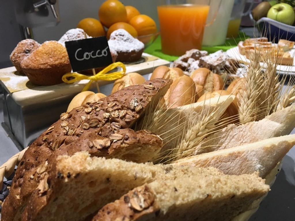 Hotel Byron Solo Per Giovani 리치오네 외부 사진